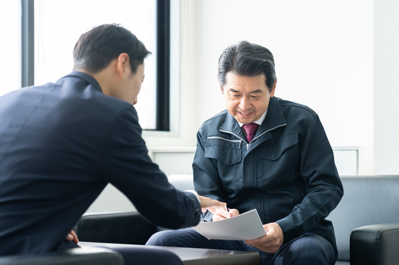 採用担当者との相談の様子